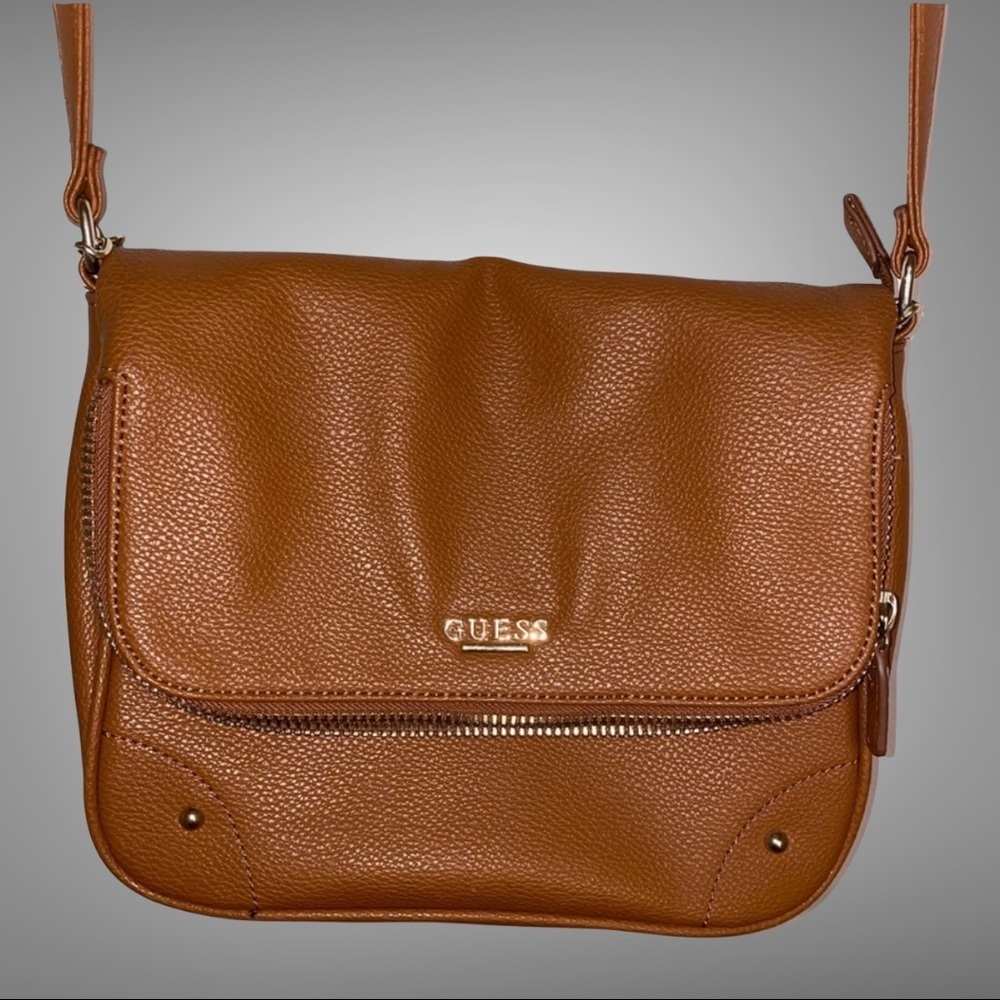 Guess Purse - Picture 2 of 9